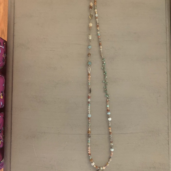 Colorful bead necklace - Picture 3 of 3